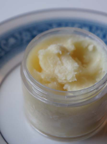 diy lip balm