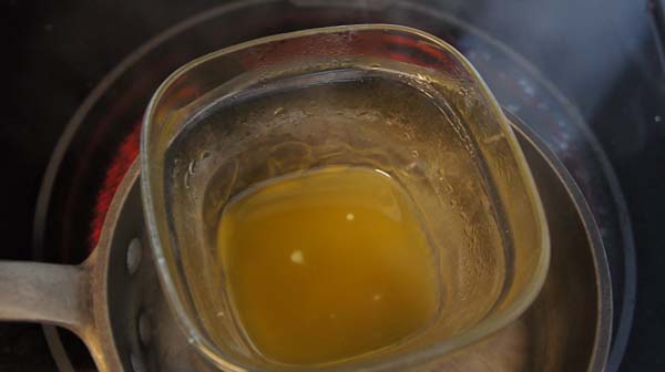 diy lip balm
