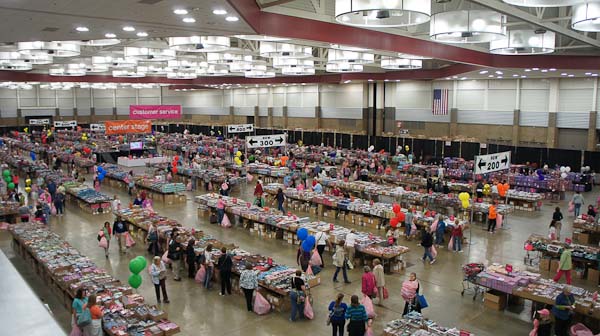 What You Need To Know About Attending The Vera Bradley Outlet Sale - Just  Short of Crazy