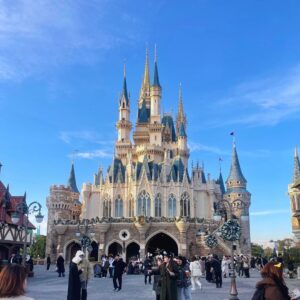 A Day At Tokyo Disneyland