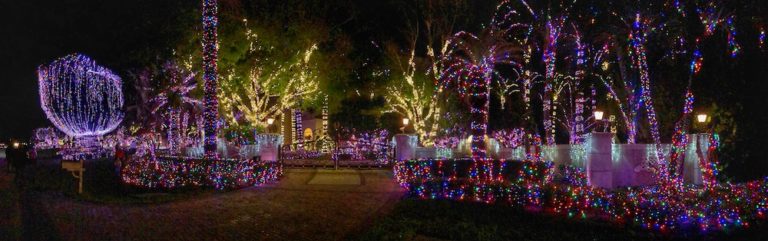 You Have To See This Jensen Beach Mansion Christmas Lights Display